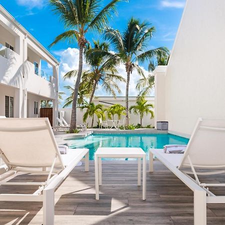 Zenza Boutique Hotel Turtle Cove Екстер'єр фото