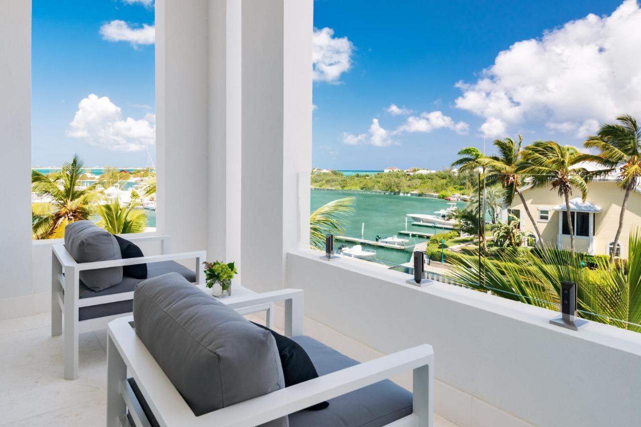Zenza Boutique Hotel Turtle Cove Екстер'єр фото