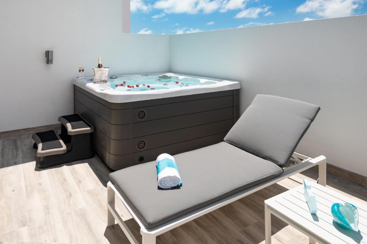 Zenza Boutique Hotel Turtle Cove Екстер'єр фото