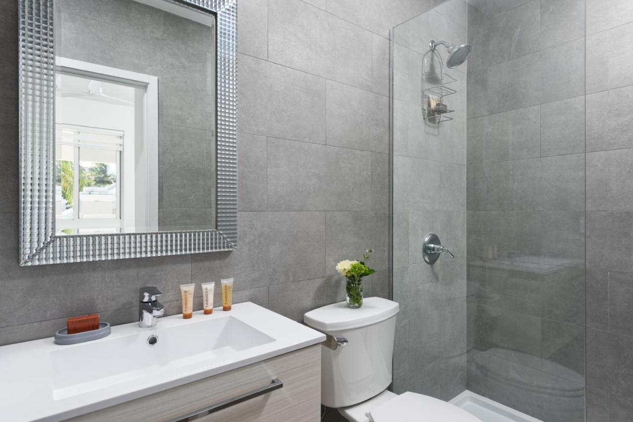 Zenza Boutique Hotel Turtle Cove Екстер'єр фото